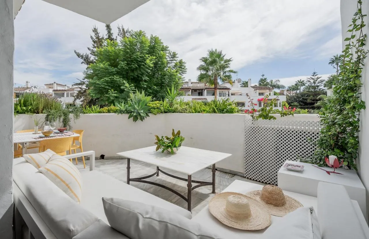 Apartment Golden Beach. Artola&Friends Marbella